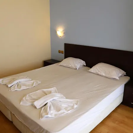 Apartment Menada Atrium *