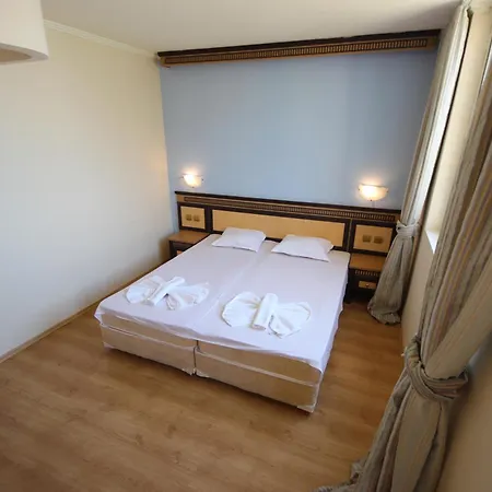 Apartamento Menada Atrium Elenite